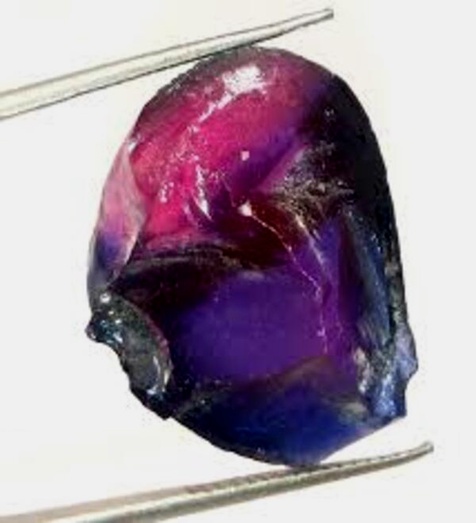 Bague en alexandrite et or blanc