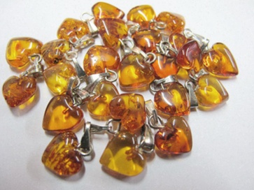 Pendentif Ambre poli