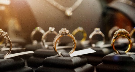 Saphir bleu 2 carats